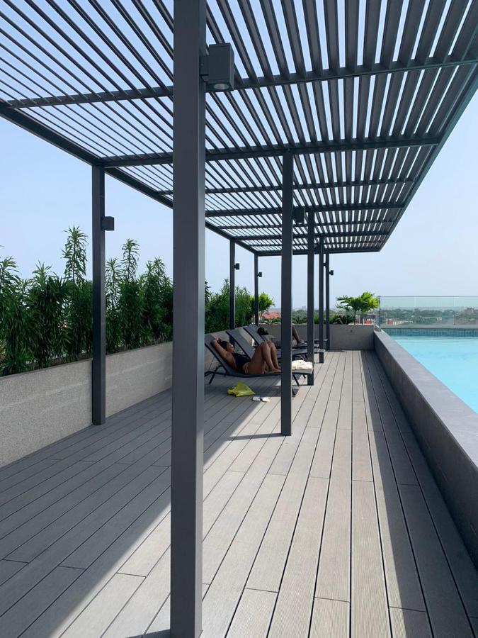 Rt Properties @ The Lennox Airport Residential Accra Exteriér fotografie