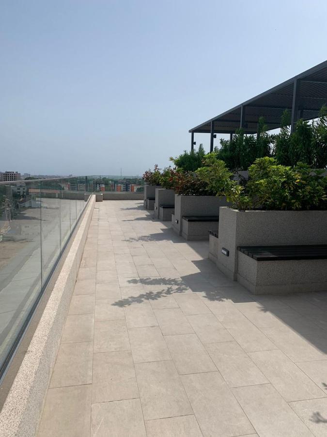 Rt Properties @ The Lennox Airport Residential Accra Exteriér fotografie