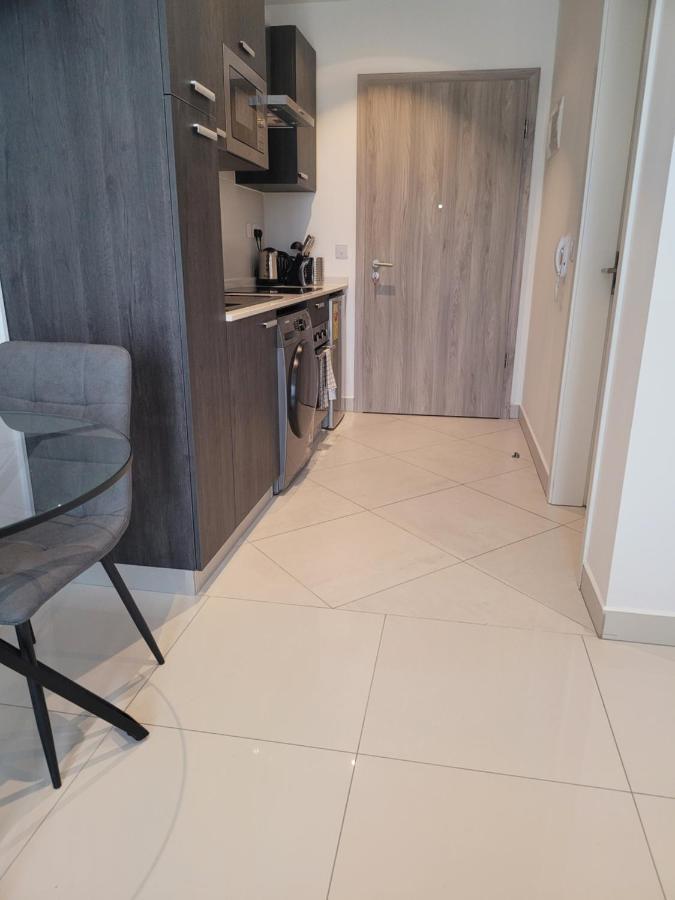Rt Properties @ The Lennox Airport Residential Accra Exteriér fotografie